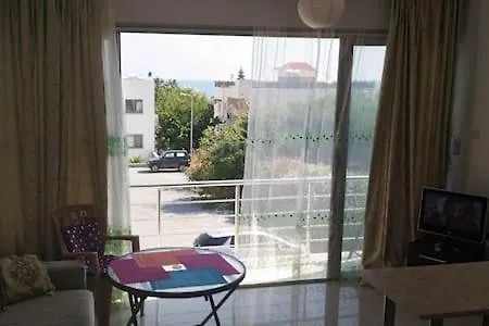Пентхаус У Моря На Северном Кипре. Apartman